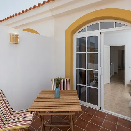 펜션 Home2book Serenity Retreat With Terrace